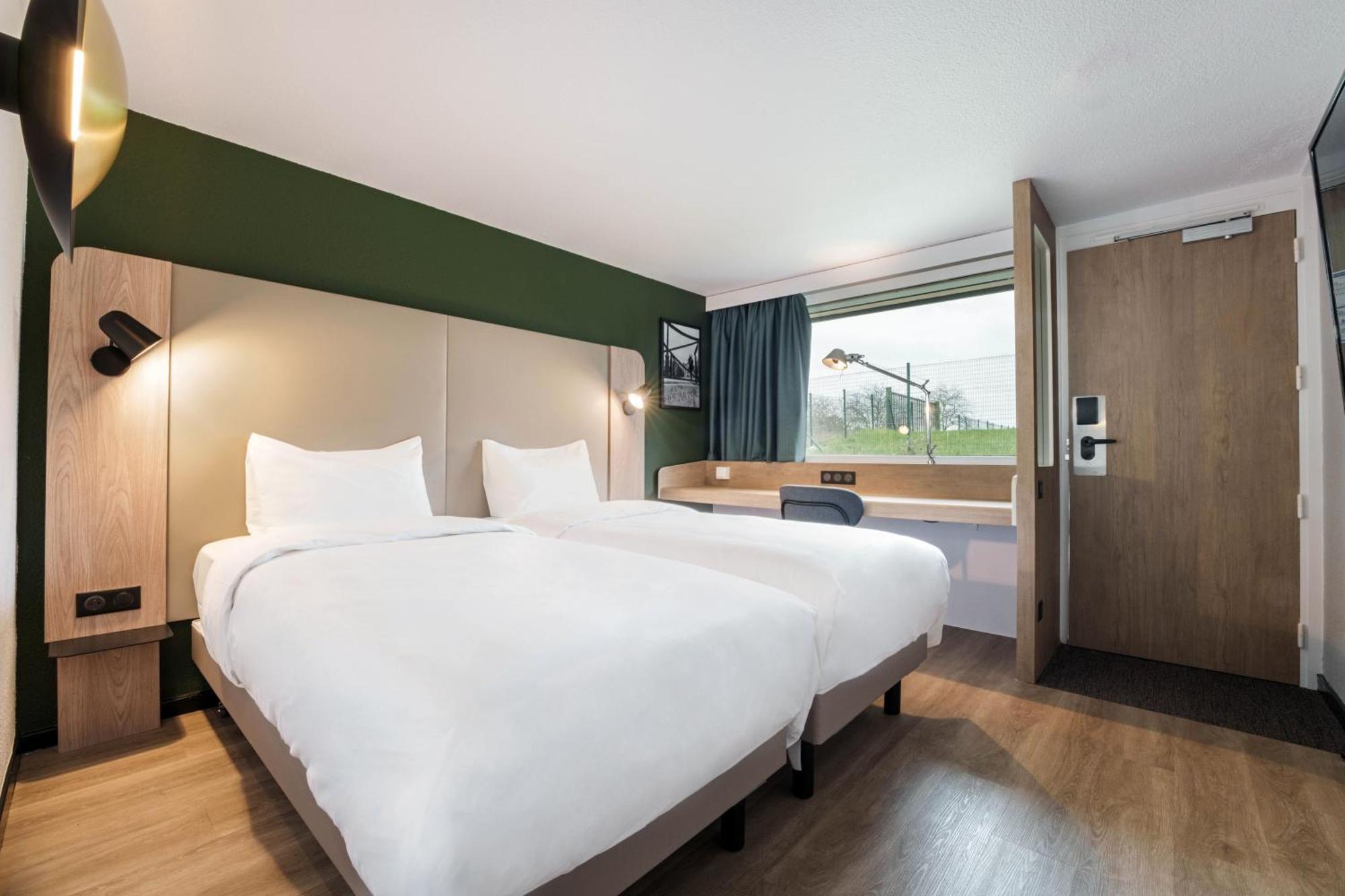 Campanile Nature - Dreux Exterior foto